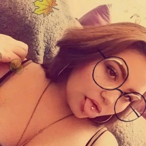 Meet your Posher, Alanna